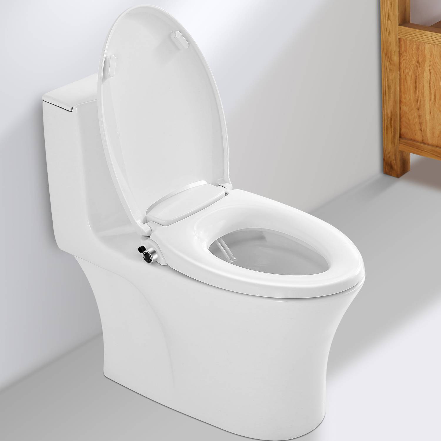 Toilet Lid With Bidet: image 3